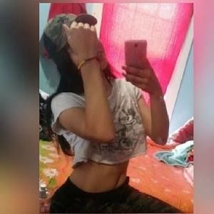 Meet your Posher, Julissa